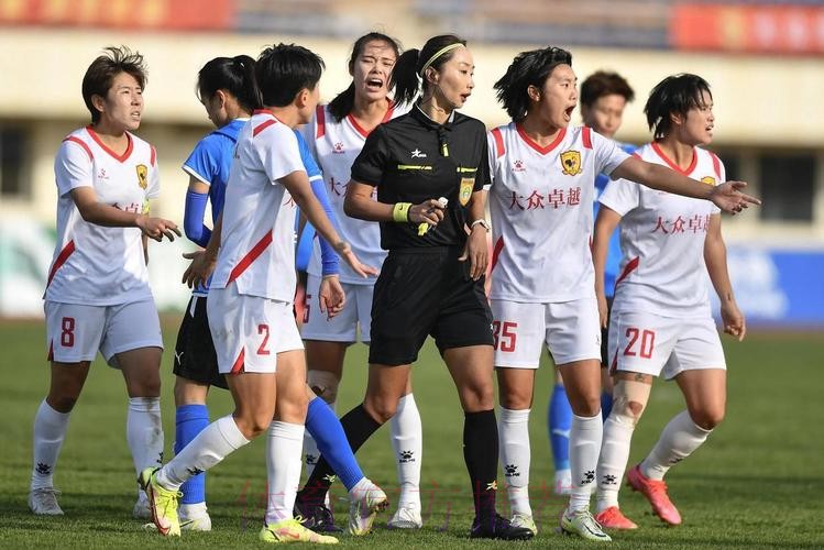 2018赛季女超联赛第十轮：长春女足战胜河北女足 刘靖担任队长拼劲十足